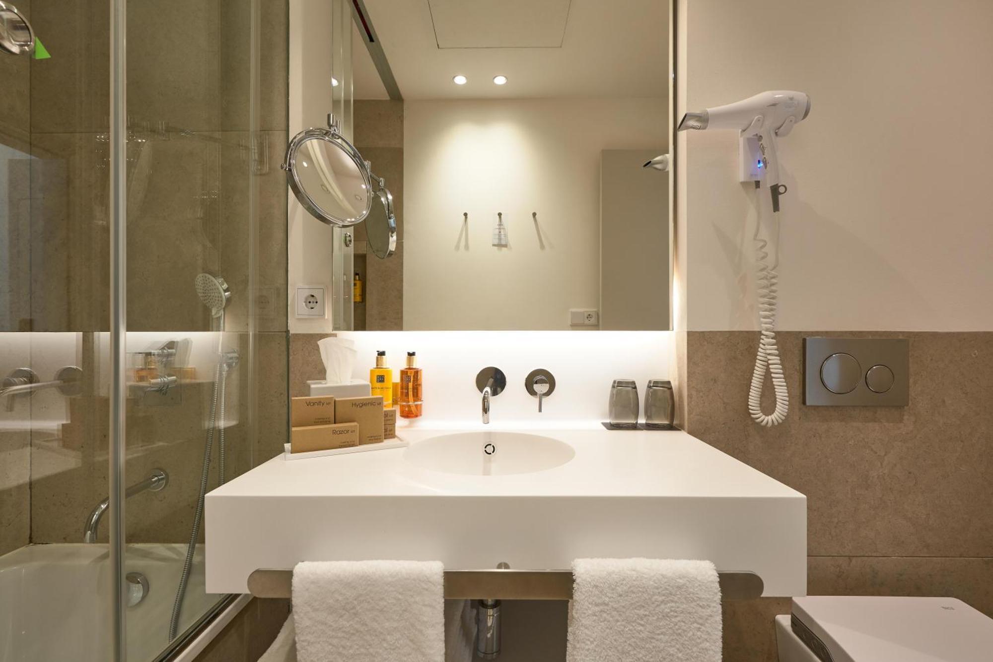 Hotel Kivir Sewilla Zewnętrze zdjęcie